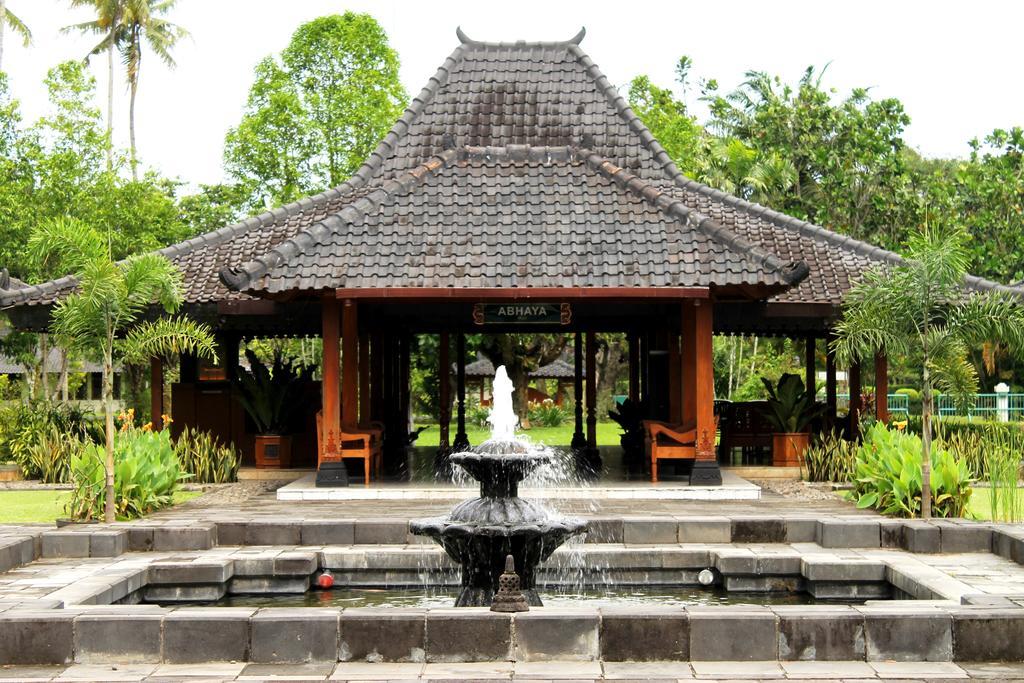 Manohara Resort Magelang Exterior foto